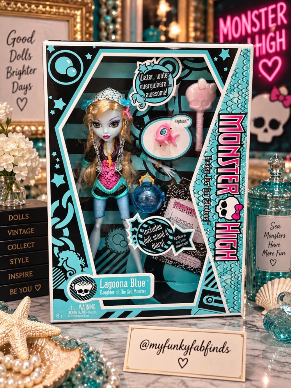 Generation 1 (G1) First Wave Lagoona Blue doll.